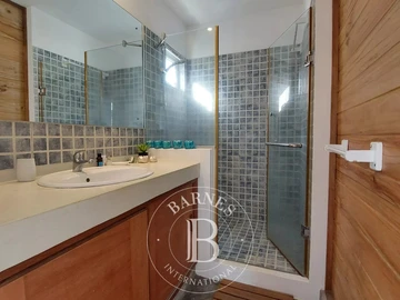 3 Bedroom Townhouse, Duplex