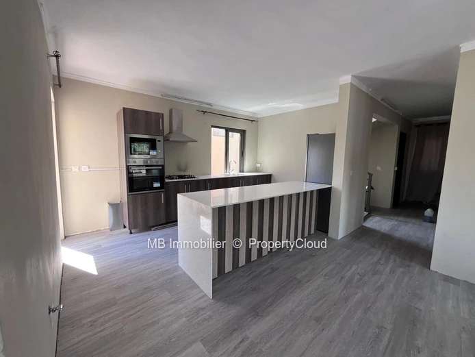 Villa for sale.