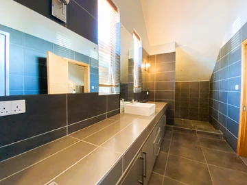 2 Bedroom Penthouse