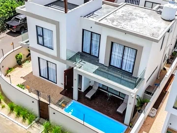 Luxury House for Rent at Sodnac