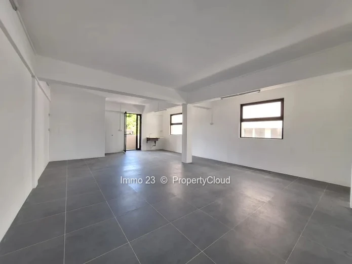 Bureau - 80m2 - Vacoas - Ref. BU95706LO