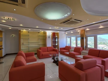 4 Bedroom Apartment