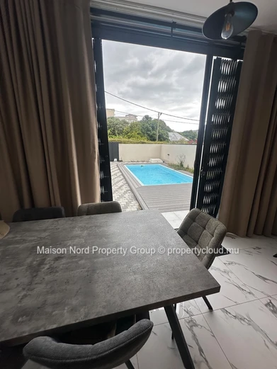 Furnished House with Pool in the Center of Quatre-Bornes