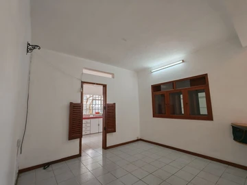 7 Bedroom House
