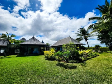 5 Bedroom Villa