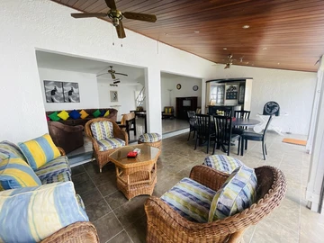 Townhouse, Duplex de 3 Chambres