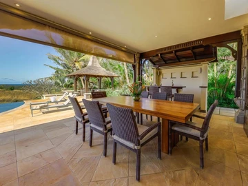 4 Bedroom Villa