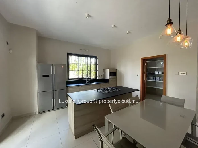 Maison de Prestige à Louer – Domaine Privé à Forêt Daruty