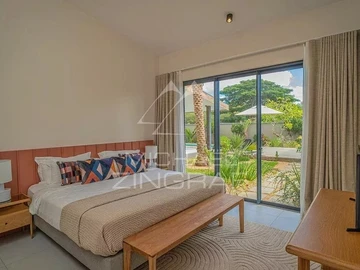 4 Bedroom Villa