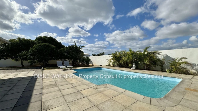 A louer - Maison familiale avec piscine et jardin à Tamarin