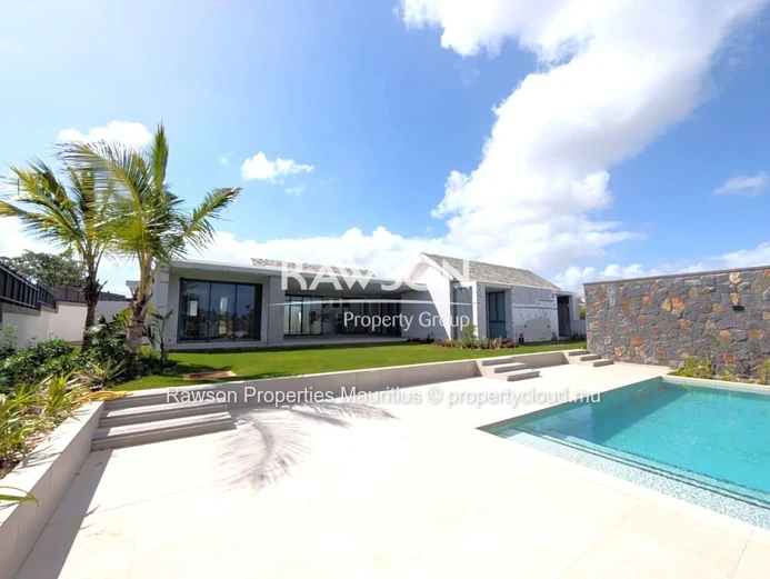 Luxury 4-Bedroom Golf Villa For Sale | Les Allées Du Golf, Mont Choisy | €