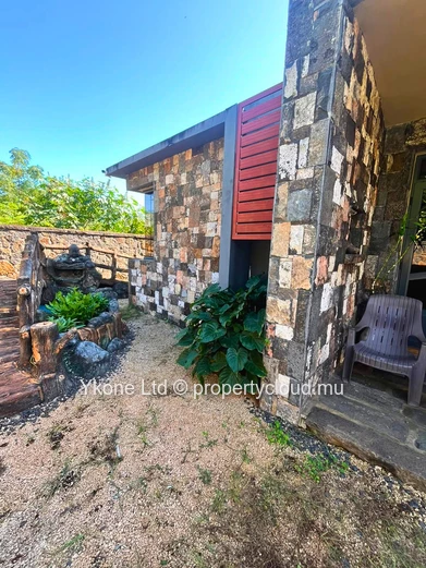 House For Rent In Pointe aux Piments