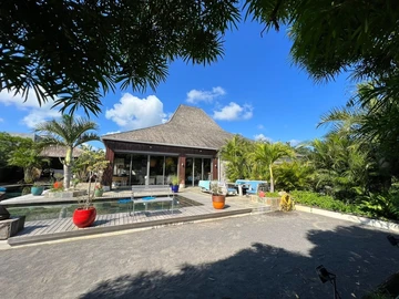 4 Bedroom Villa