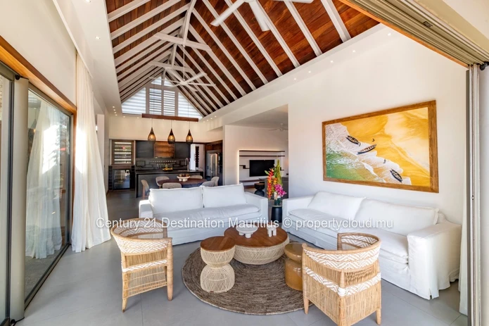 A Vendre - Nord - Villa 4 Chambres | Piscine Avec Ilot Et Gazebo | Petit Raffray | Accessible Aux Etrangers Res