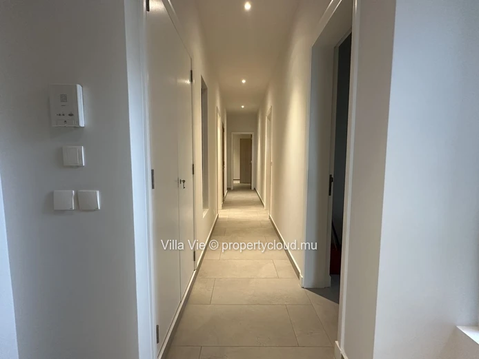 Belle Vue - Beautiful 3-bedroom apartment on the first floor