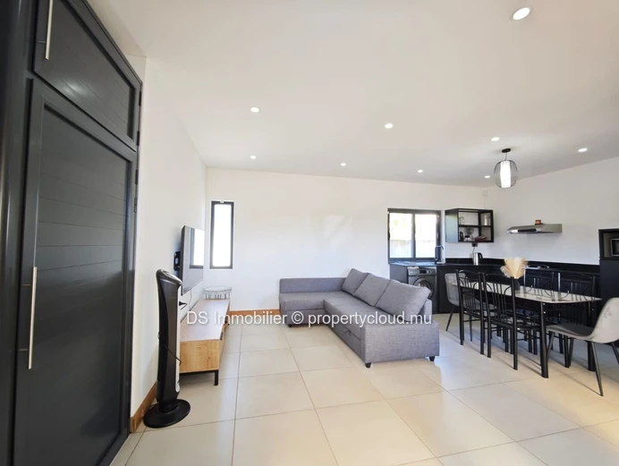 À Louer – Maison 3 Chambres À Pointe-Aux-Piments -Nord