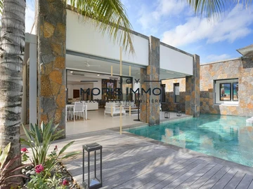 4 Bedroom Villa