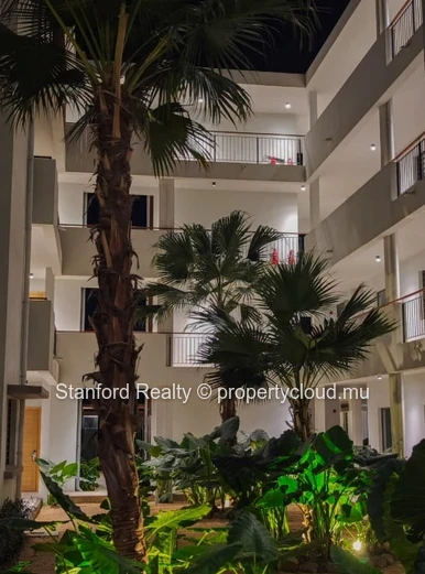 Apartment for Rent - 2 Bedrooms, Cascavelle, West