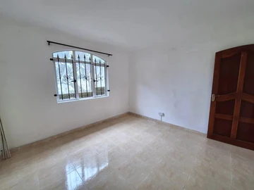 Bureau de 5 Chambres