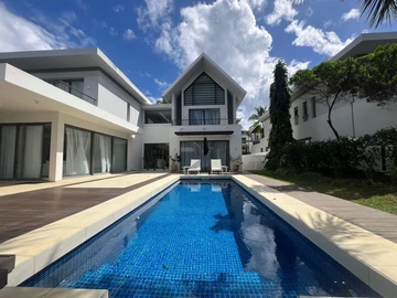 4 Bedroom Villa