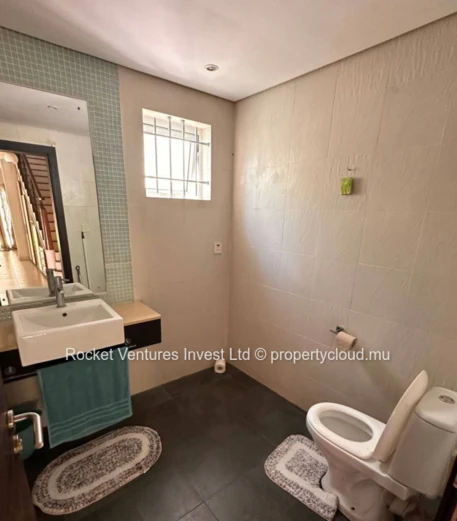 Townhouse / Duplex - 3 Bedrooms - 170 m²