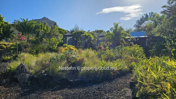 Sea-View Estate with 17 Chalets in a Lush Tropical Setting