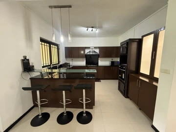 Townhouse, Duplex de 4 Chambres