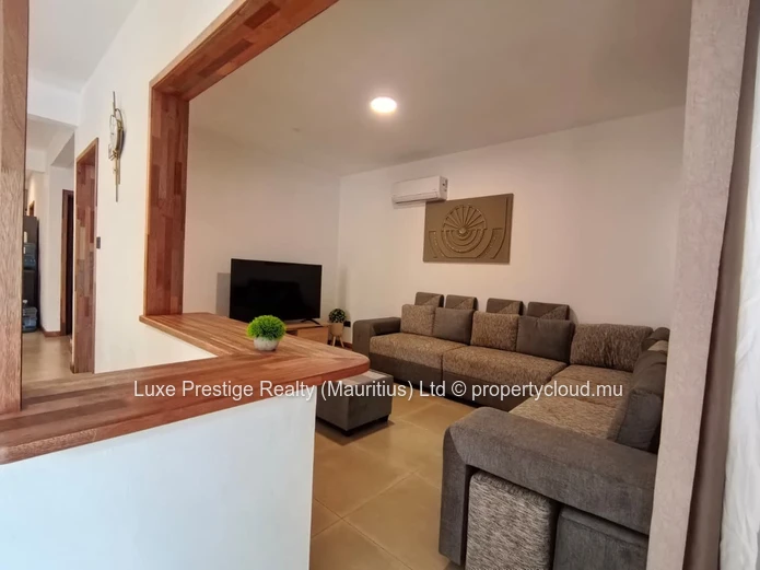 Villa Familiale de Luxe 4 Chambres avec Piscine Privée à Vale | Charges Incluses | Proche de Northfields Internationa...