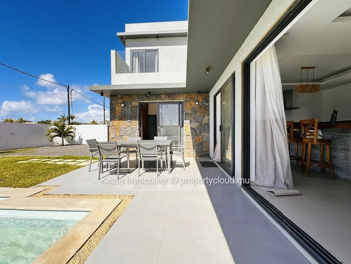 Villa Contemporaine Avec Piscine Et Jardin