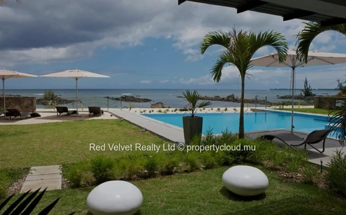 Appartement clé en main en bord de mer à vendre à Pointe aux Biches | Propriété d'investissement éprouvée