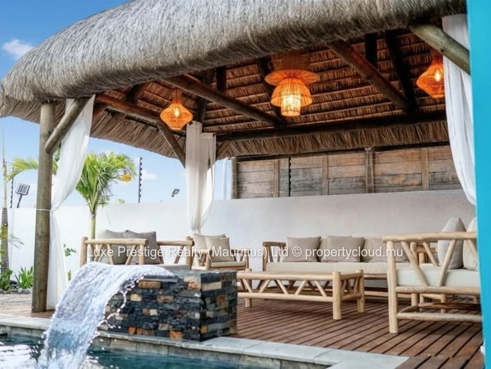 Modern 3-Bedroom Villa for Rent in Chemin Moulin Cassé, Grand Baie | Private Pool, Large Terrace & Garden