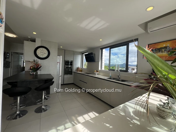 Penthouse de 3 chambres à La Preneuse, Tamarin