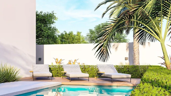 Appartement R+2 à vendre à Petit Raffray, Grand Baie. Surface habitable de 130m², 3 chambres, parking, piscine commune.