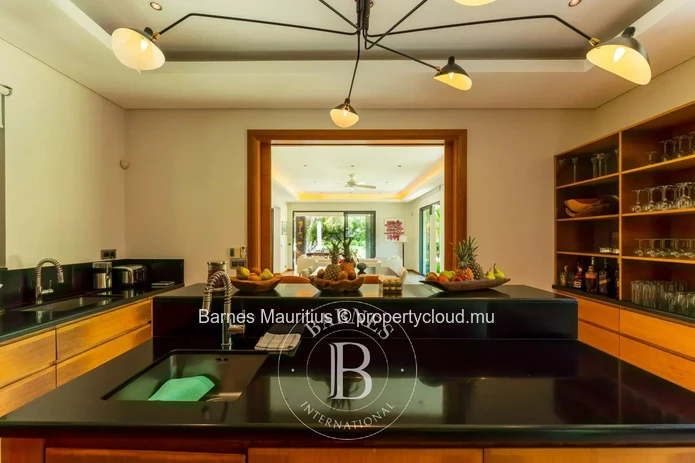 Anahita Golf Resort – Villa 5 chambres avec vue exceptionnelle sur le golf