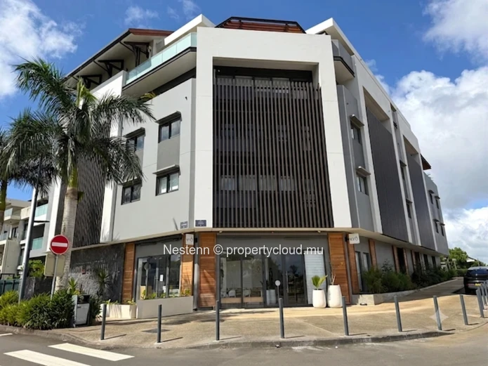 Bureau neuf & moderne de 64.67 m²