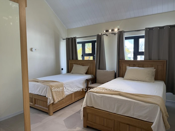 Exceptional Modern Duplex – Just Steps from Pereybere Public Beach