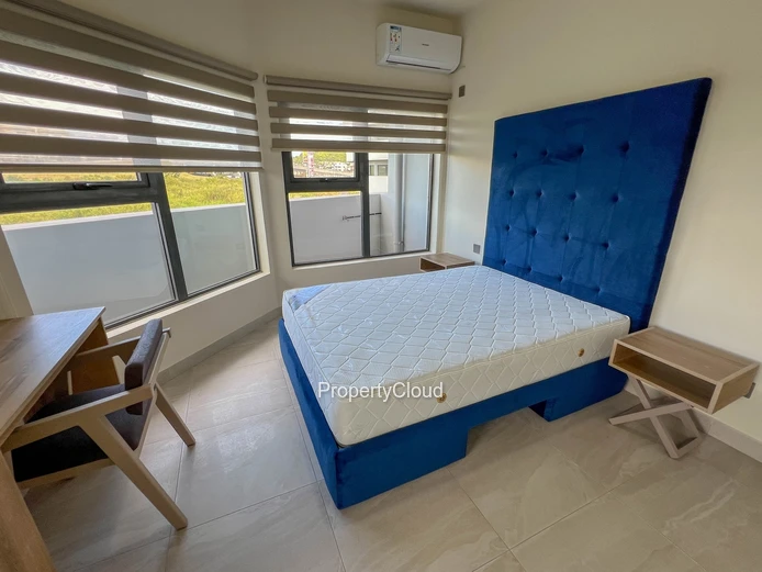 A Louer - Appartement De 3 Chambres - Sky Garden - Trianon