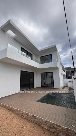 Beautiful unfurnished house 