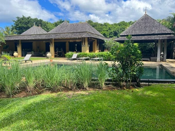 4 Bedroom Villa