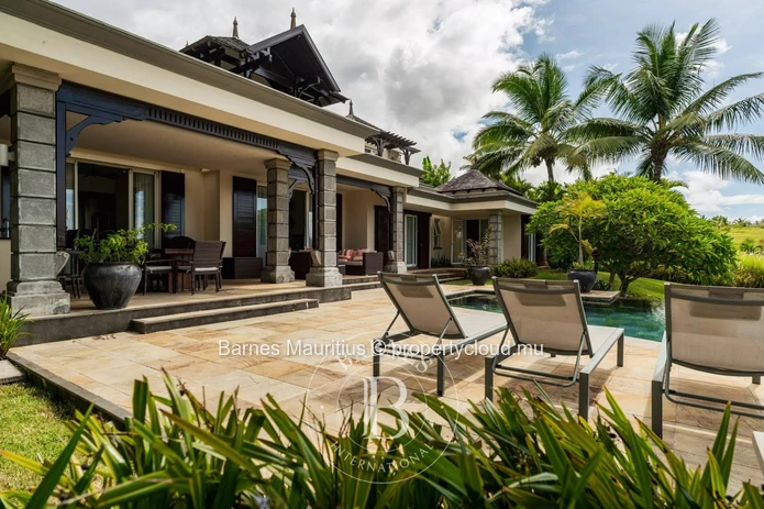 BEL OMBRE - Off-plan - Villa on a golf course - 3 bedrooms