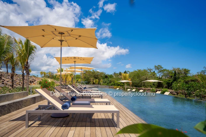 Exceptional 3-bedroom apartment with panoramic sea views at St Antoine Private Residences – Mauritius
