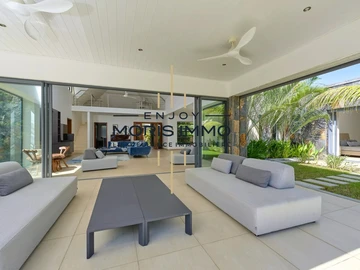 4 Bedroom Villa