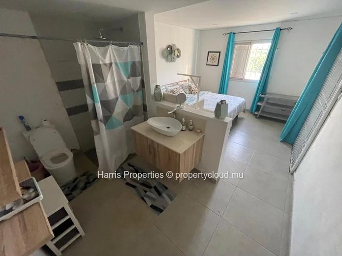 Belle et grande villa indépendante disponible à la vente à Cap Malheureux