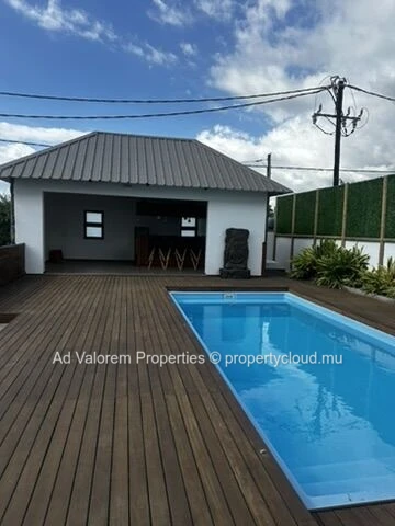Brand-New Apartment with Sea View & Rooftop – First Floor in Flic-en-Flac