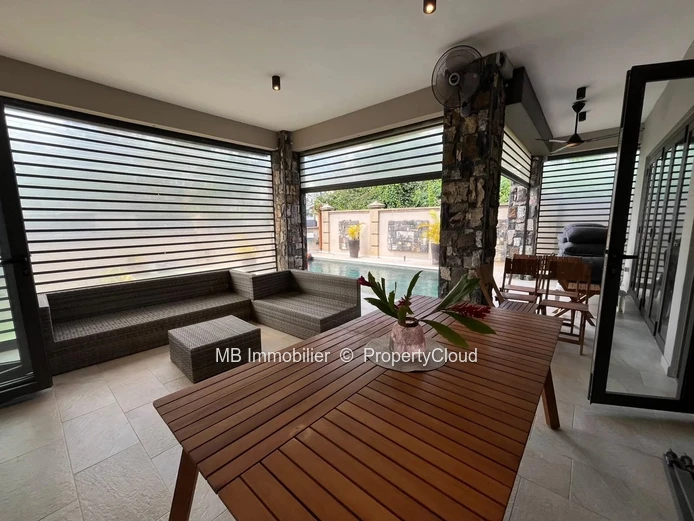 Belle maison de 4 chambres en location.