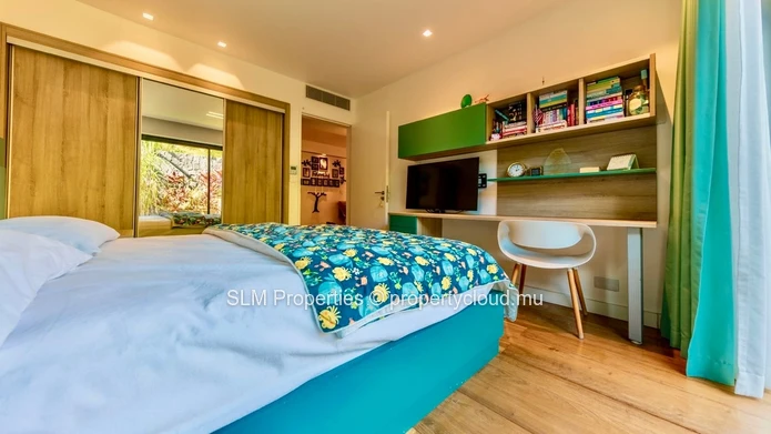 A rare Masterpiece of Luxury in the heart of Pailles 
