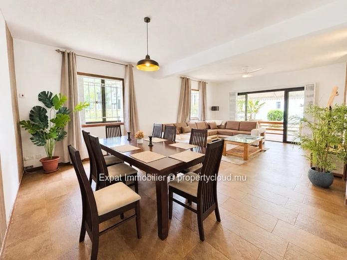 4-Bedroom Family Villa In A Secure Residence – Balaclava