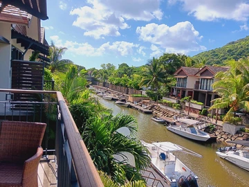 3 Bedroom Townhouse, Duplex