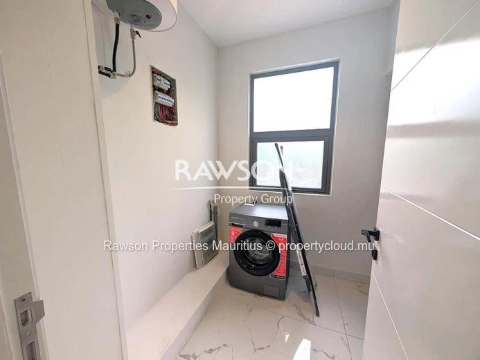 Appartement Rez-De-Chaussée À Pereybere | Neuf Et Entièrement Meublé | 150 M² | Cadre Côtier