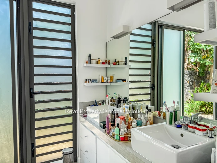 Stunning Villa in Bois Chandelle